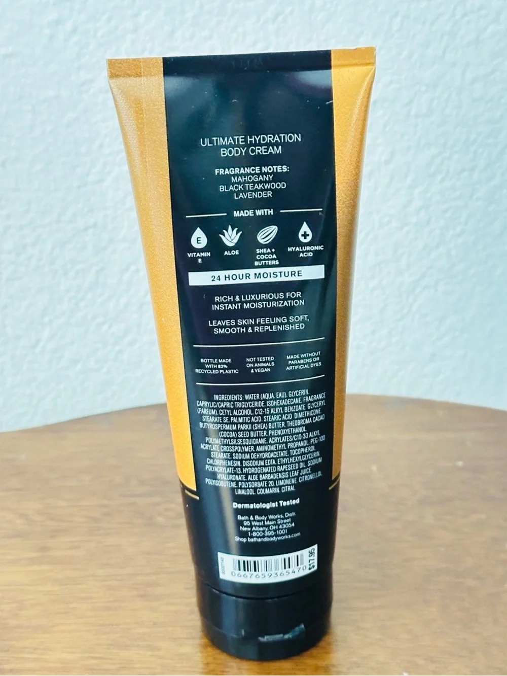 Bath & Body Works Mahogany Teakwood Men's Body Cream — Gold and Black